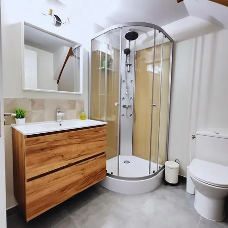 Logis Du Mousquetaire -15min Du Parc - By R&g Nyaraló